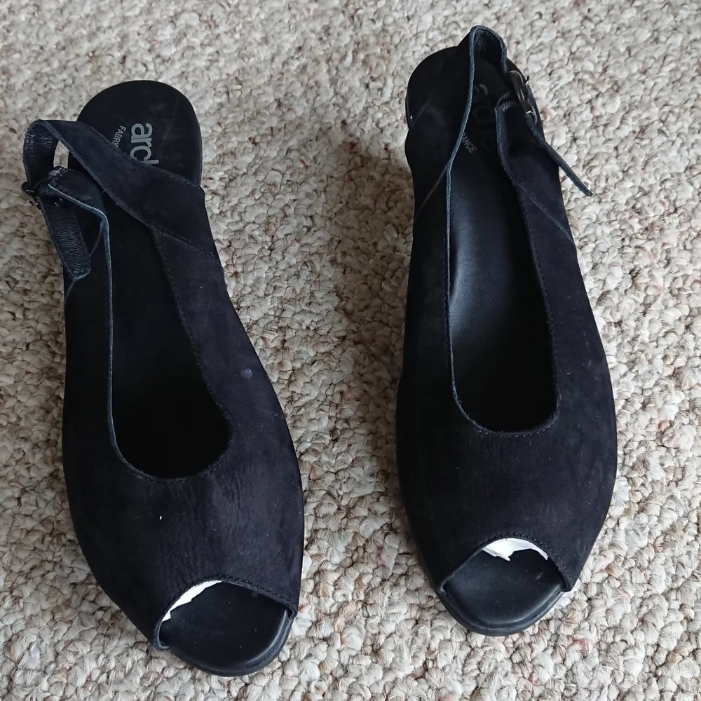 Arche Black Leather Slingback Sandals size 8